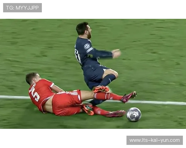 欧足联就迪亚斯红牌事件重申严惩暴力犯规